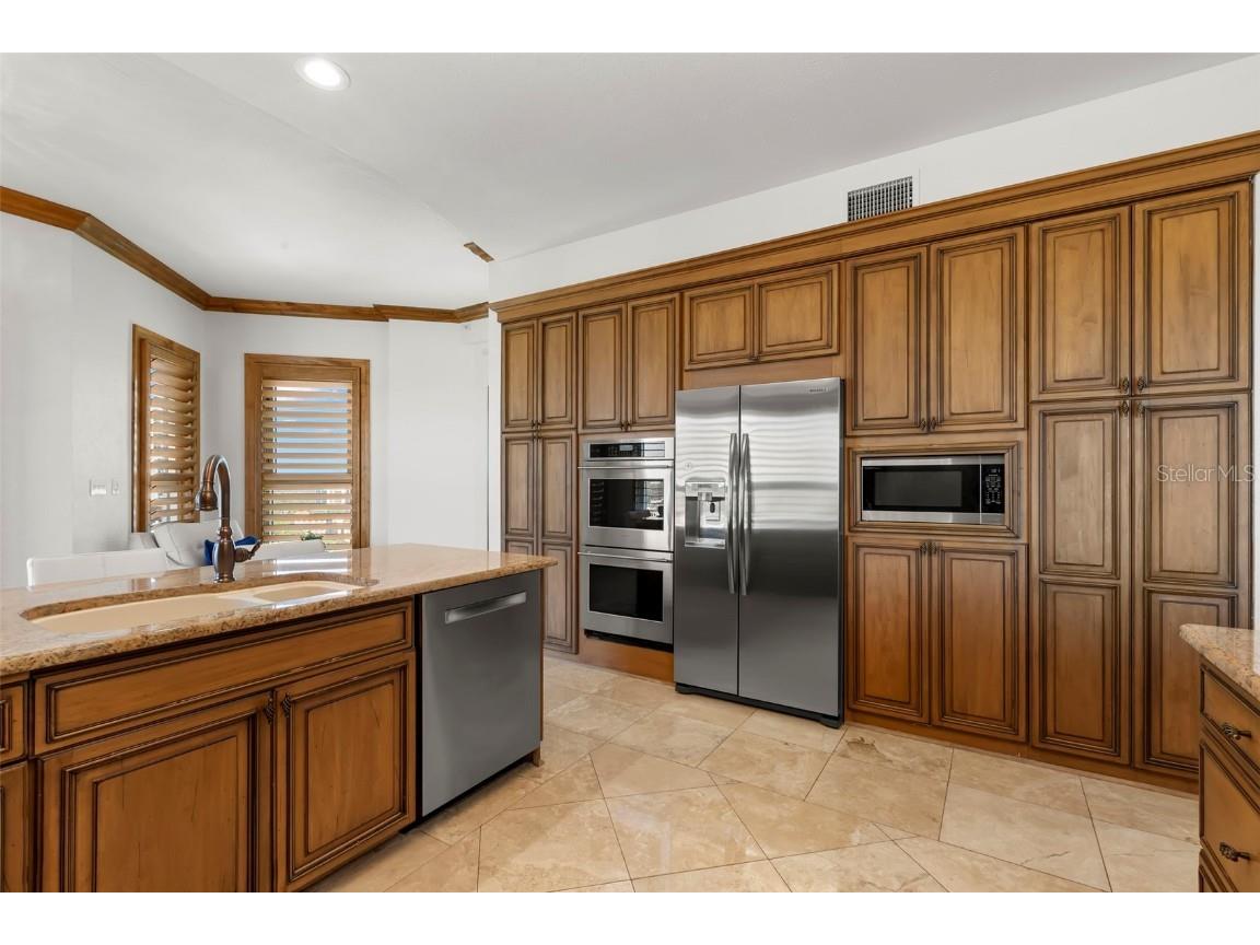 288 Beach Drive NE #PH-2A Saint Petersburg FL 33701 TB8440149 image42