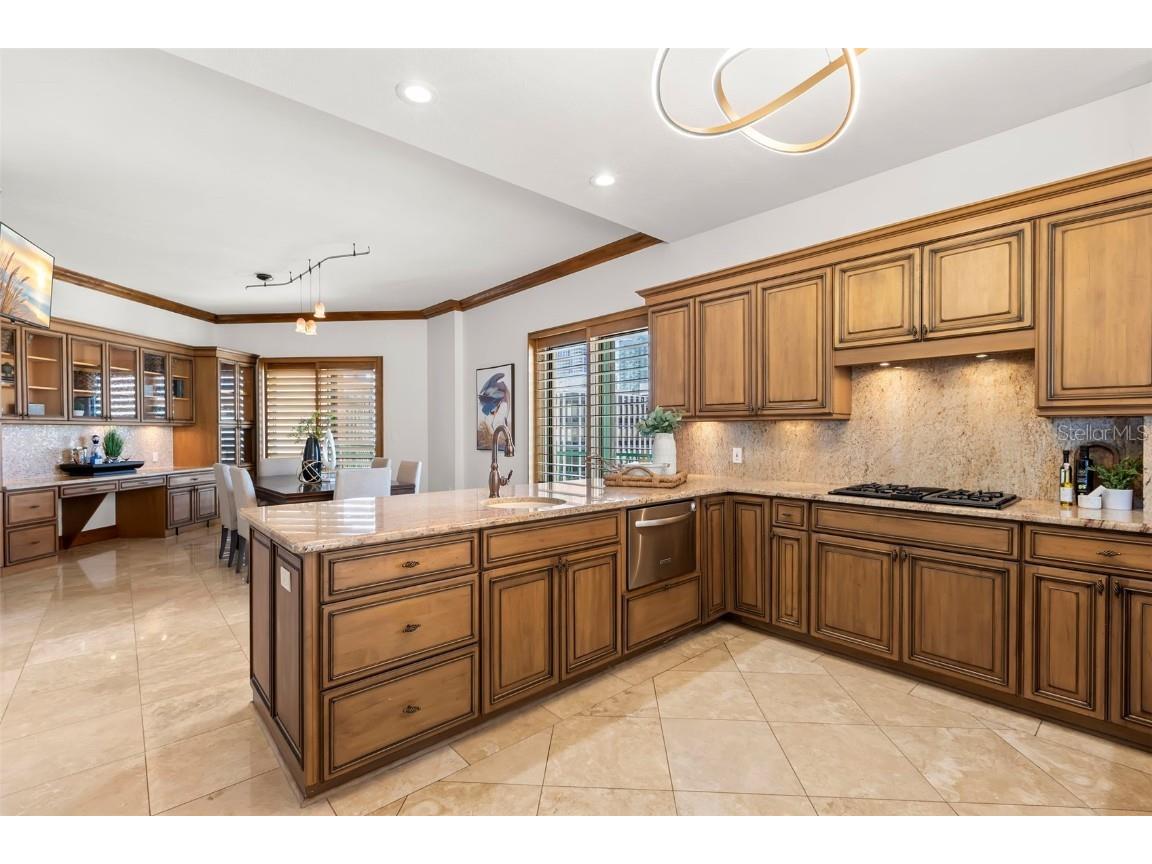 288 Beach Drive NE #PH-2A Saint Petersburg FL 33701 TB8440149 image44