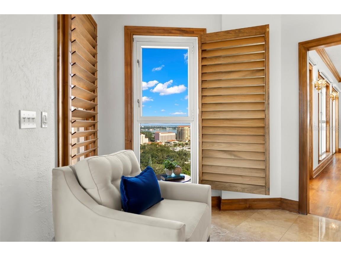 288 Beach Drive NE #PH-2A Saint Petersburg FL 33701 TB8440149 image51