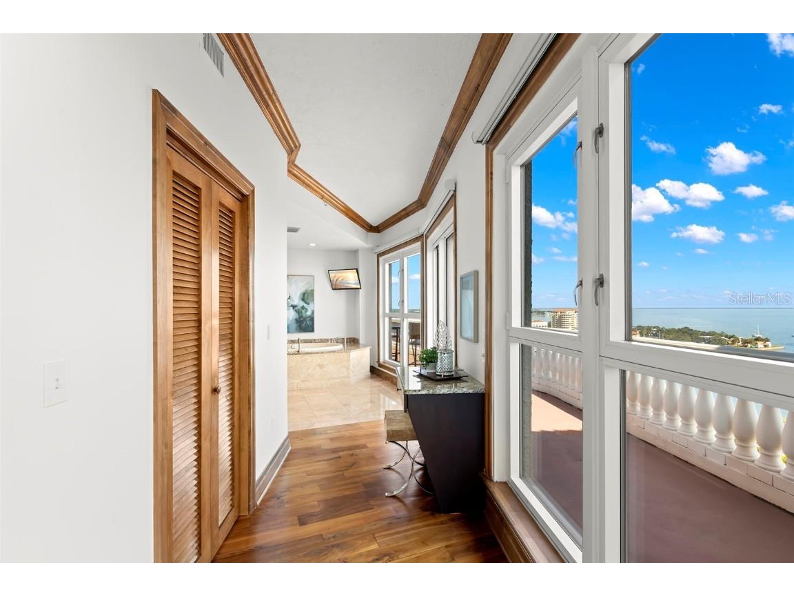 288 Beach Drive NE #PH-2A Saint Petersburg FL 33701 TB8440149 image55