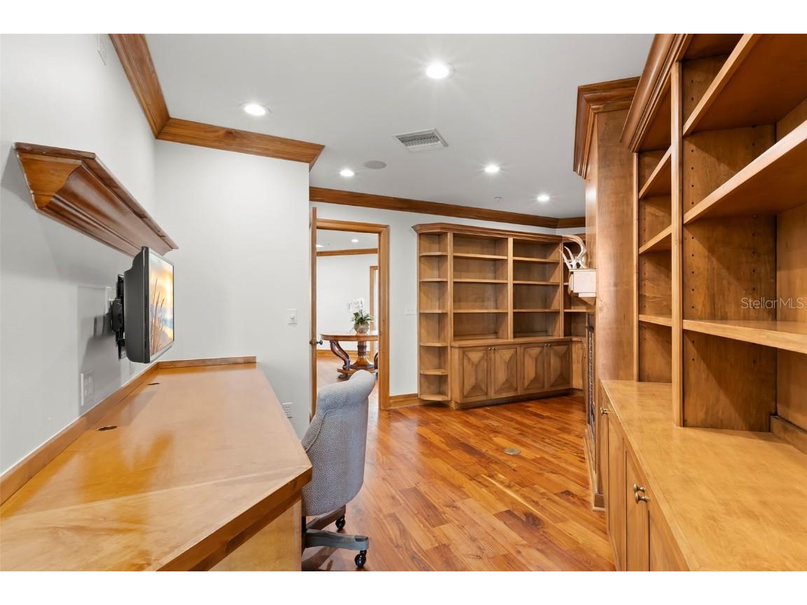 288 Beach Drive NE #PH-2A Saint Petersburg FL 33701 TB8440149 image59