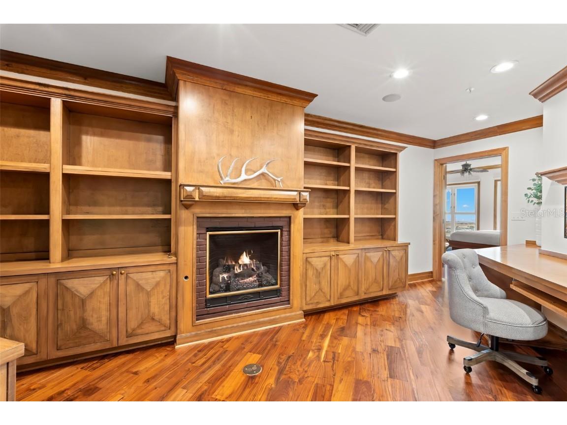 288 Beach Drive NE #PH-2A Saint Petersburg FL 33701 TB8440149 image60