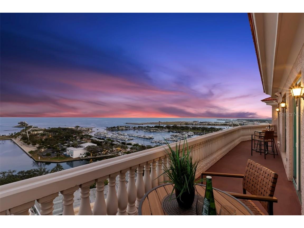 288 Beach Drive NE #PH-2A Saint Petersburg FL 33701 TB8440149 image73