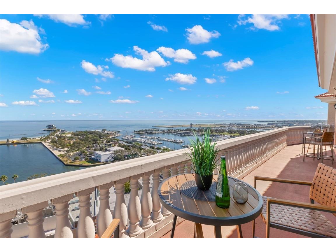 288 Beach Drive NE #PH-2A Saint Petersburg FL 33701 TB8440149 image8