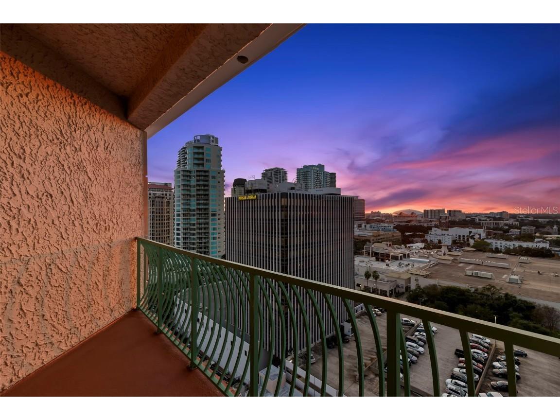 288 Beach Drive NE #PH-2A Saint Petersburg FL 33701 TB8440149 image83