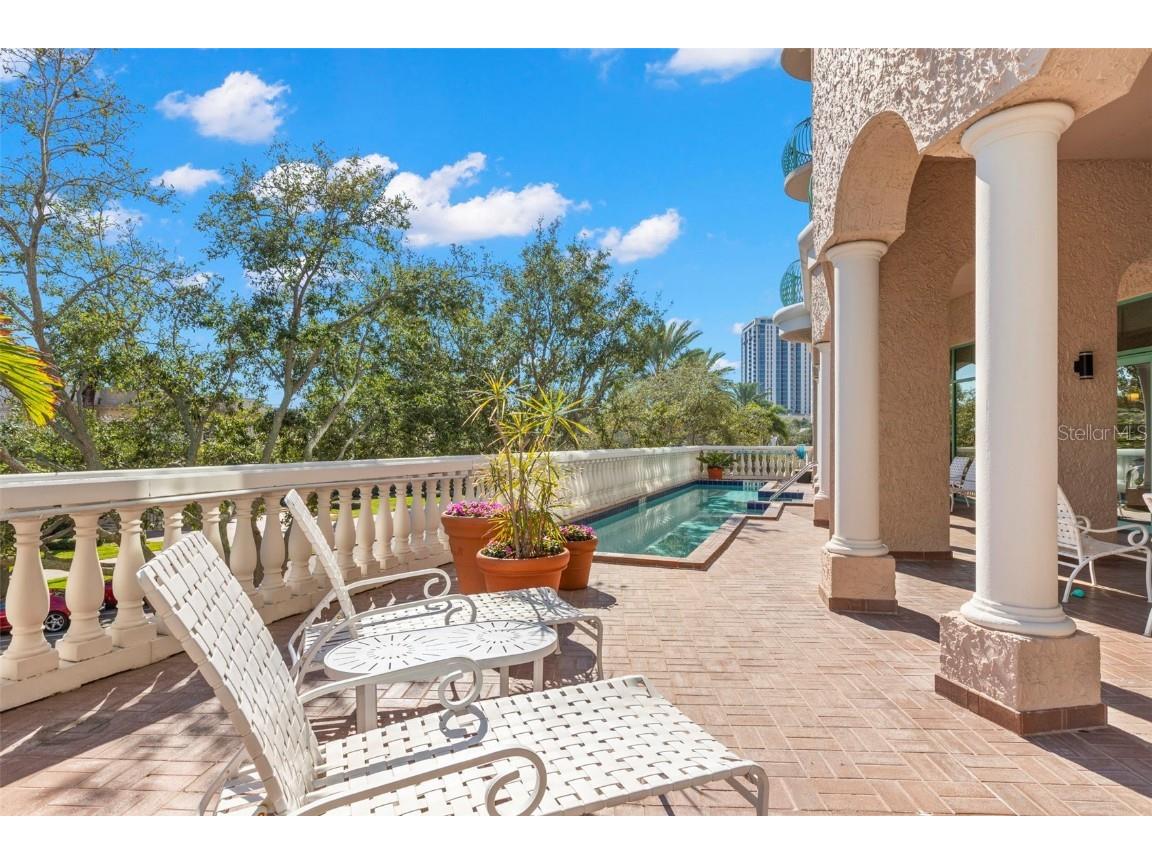 288 Beach Drive NE #PH-2A Saint Petersburg FL 33701 TB8440149 image86