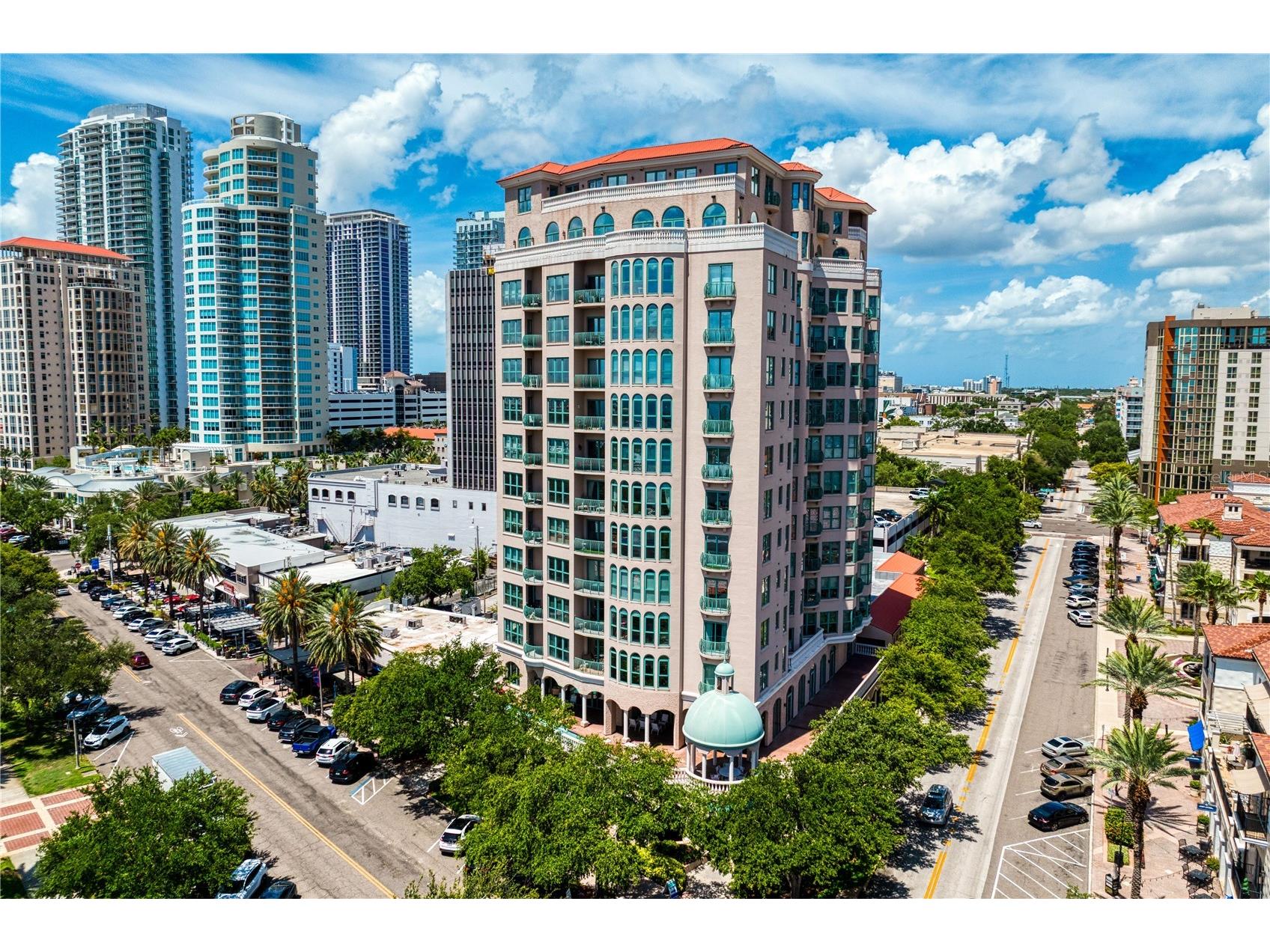 288 Beach Drive NE #PH-2A Saint Petersburg FL 33701 TB8516539 image2