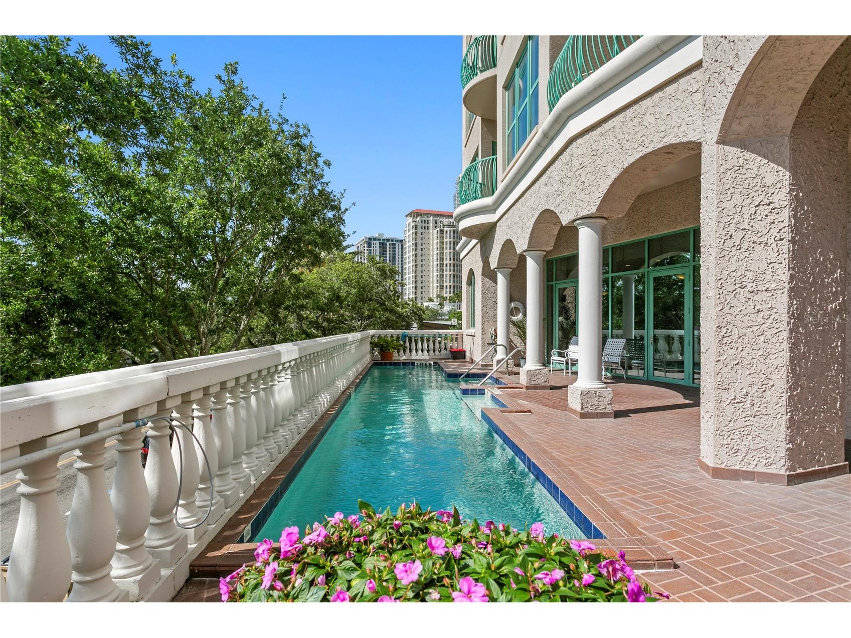 288 Beach Drive NE #PH-2A Saint Petersburg FL 33701 TB8516539 image7