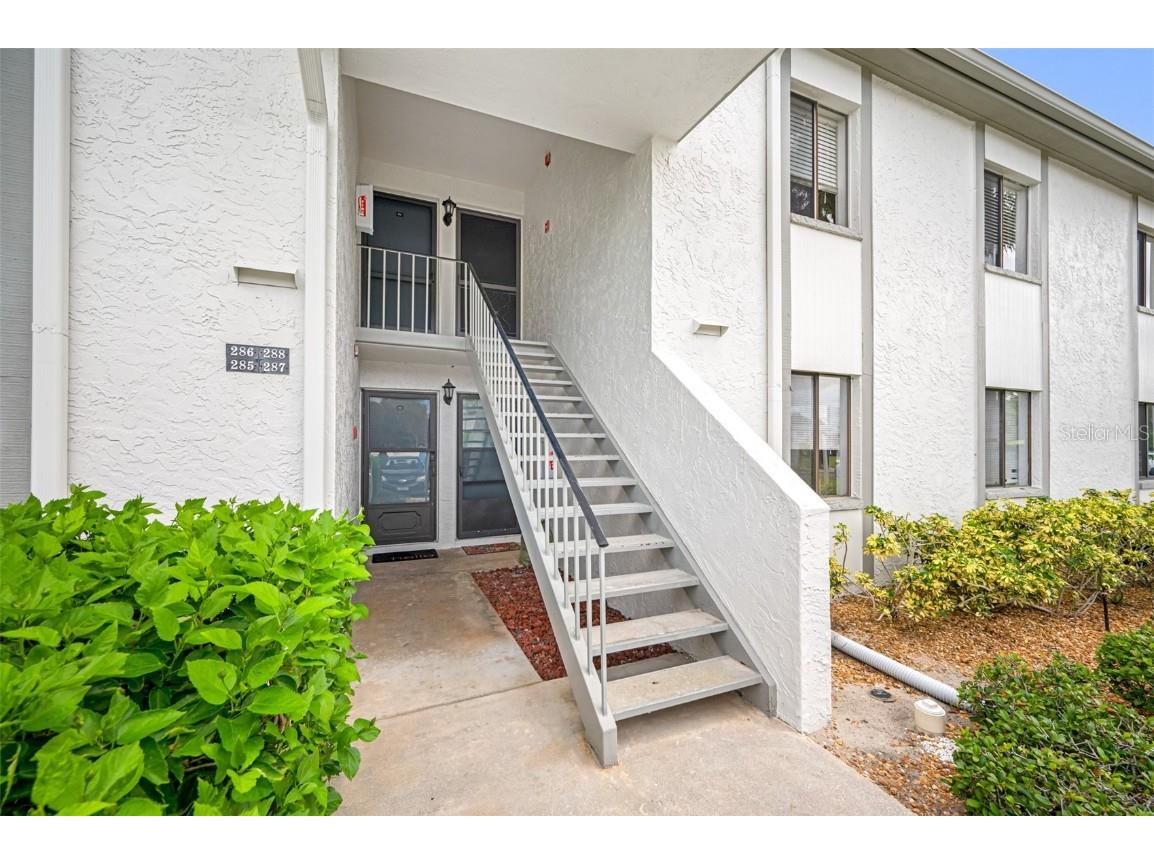 288 Cypress Lane Oldsmar FL 34677 U8215819 image1