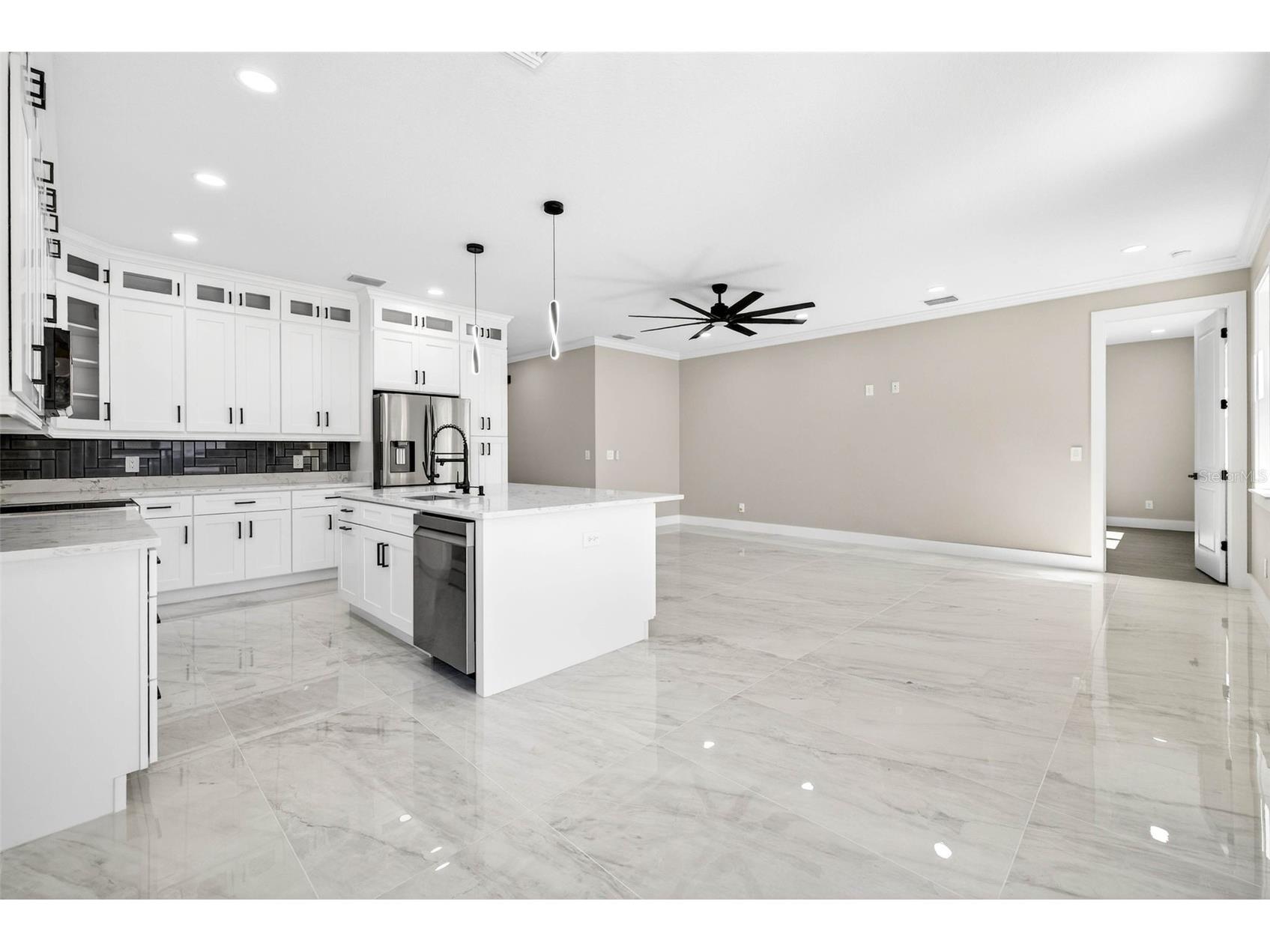 288 Roosevelt Avenue Masaryktown FL 34604 TB8478272 image17