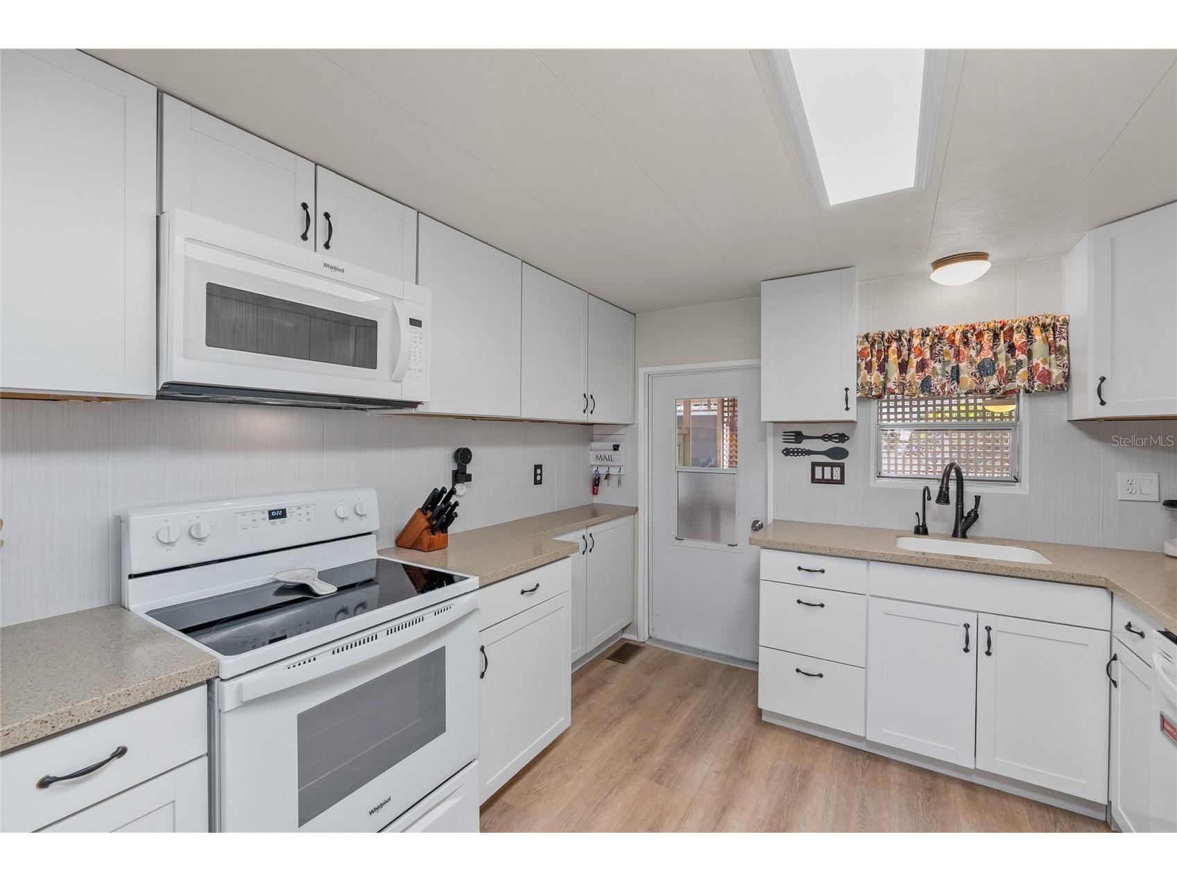 288 Salem Avenue #3 Palm Harbor FL 34684 - LAKE TARPON TB8433132 image15