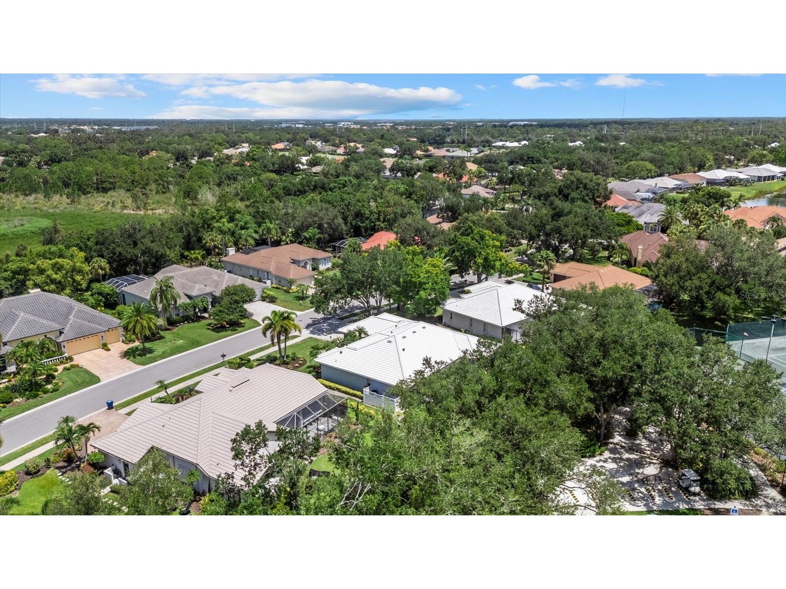 288 Venice Golf Club Drive Venice FL 34292 N6144911 image3