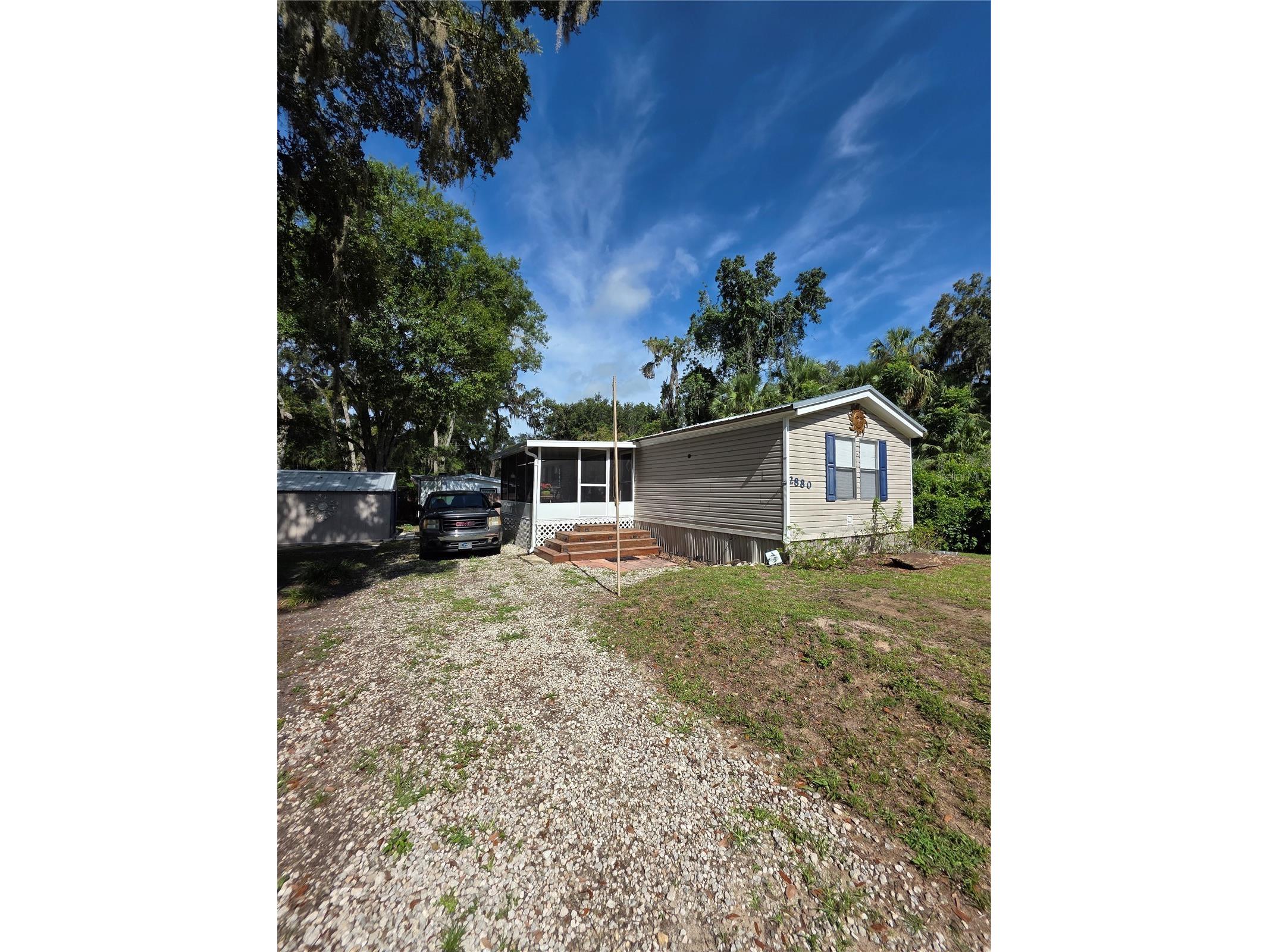 2880 Cr 426a Lake Panasoffkee FL 33538 OM716402 image1