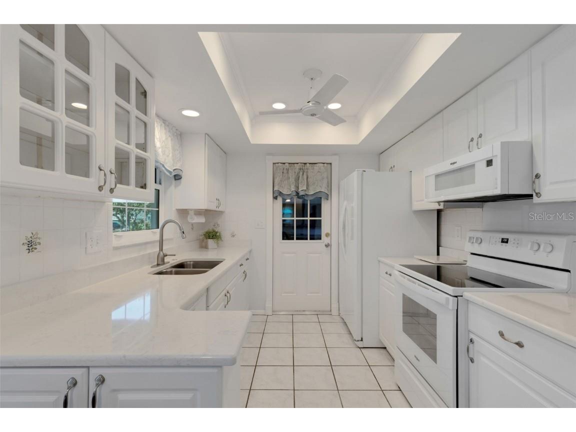 2880 Doone Circle Palm Harbor FL 34684 - LAKE TARPON TB8440375 image8