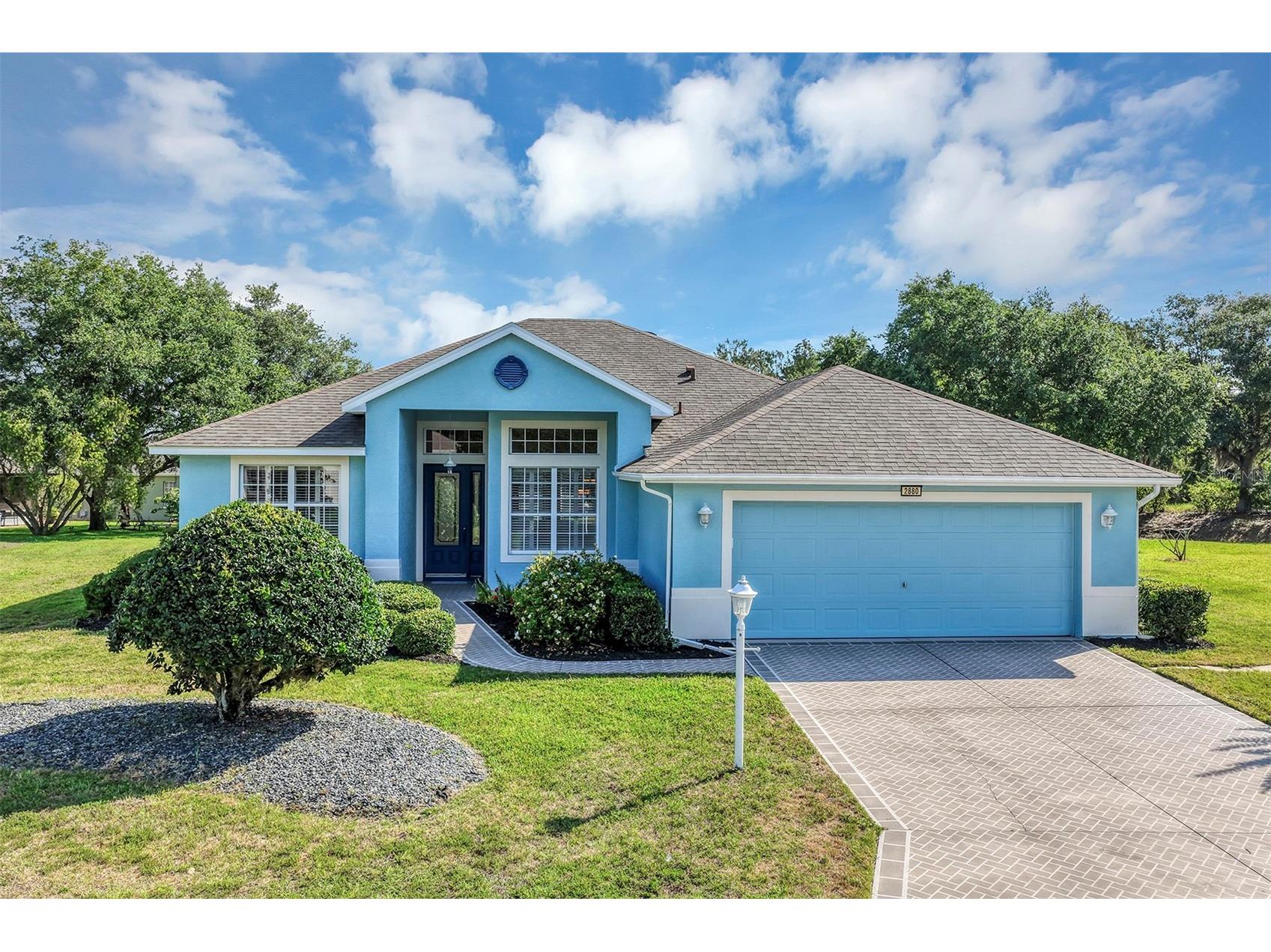 2880 Mediterranean Loop Tavares FL 32778 - HARRIS CHAIN OF LAKES V4949237 image1