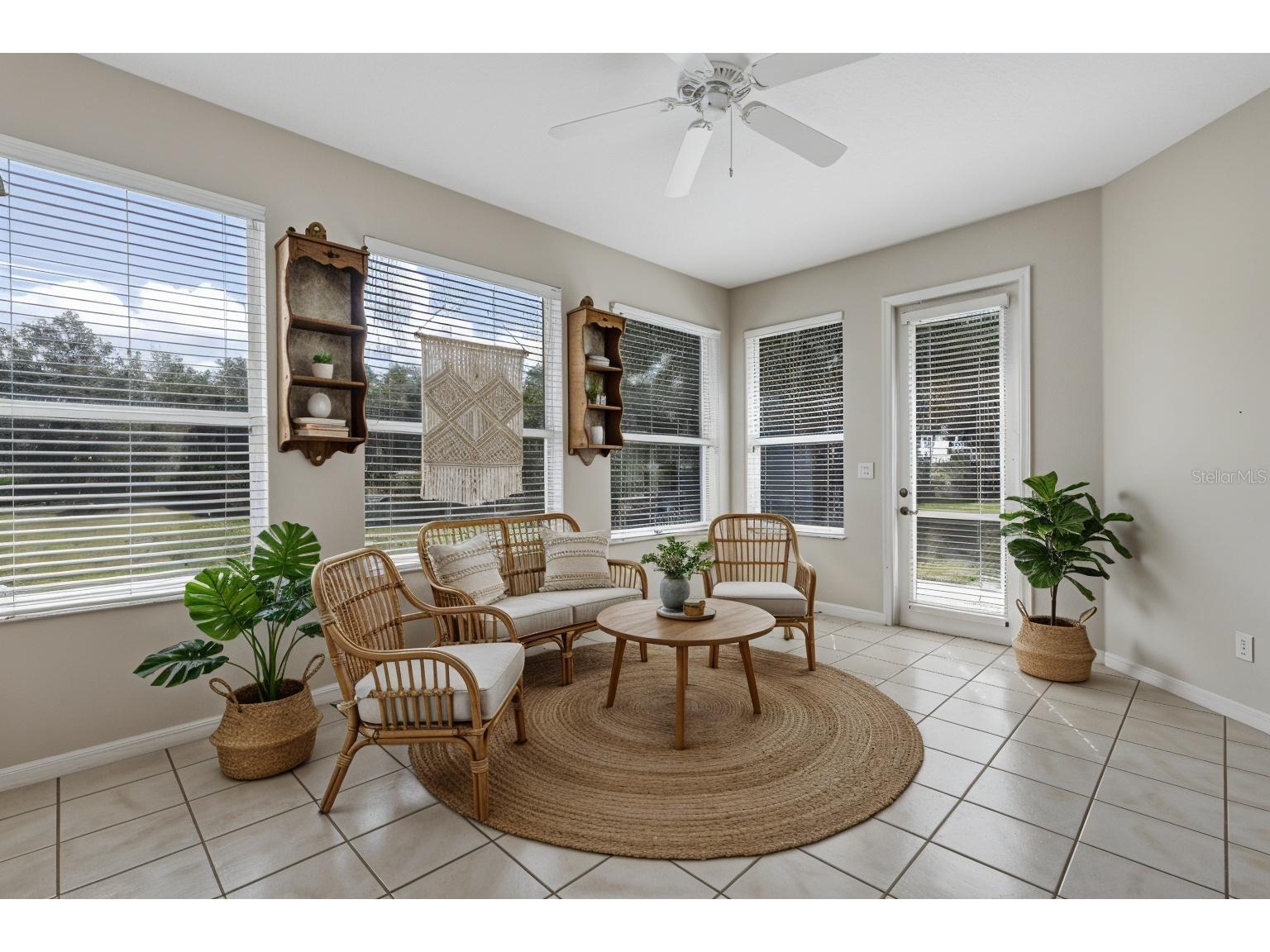 2880 Mediterranean Loop Tavares FL 32778 - HARRIS CHAIN OF LAKES V4949237 image11