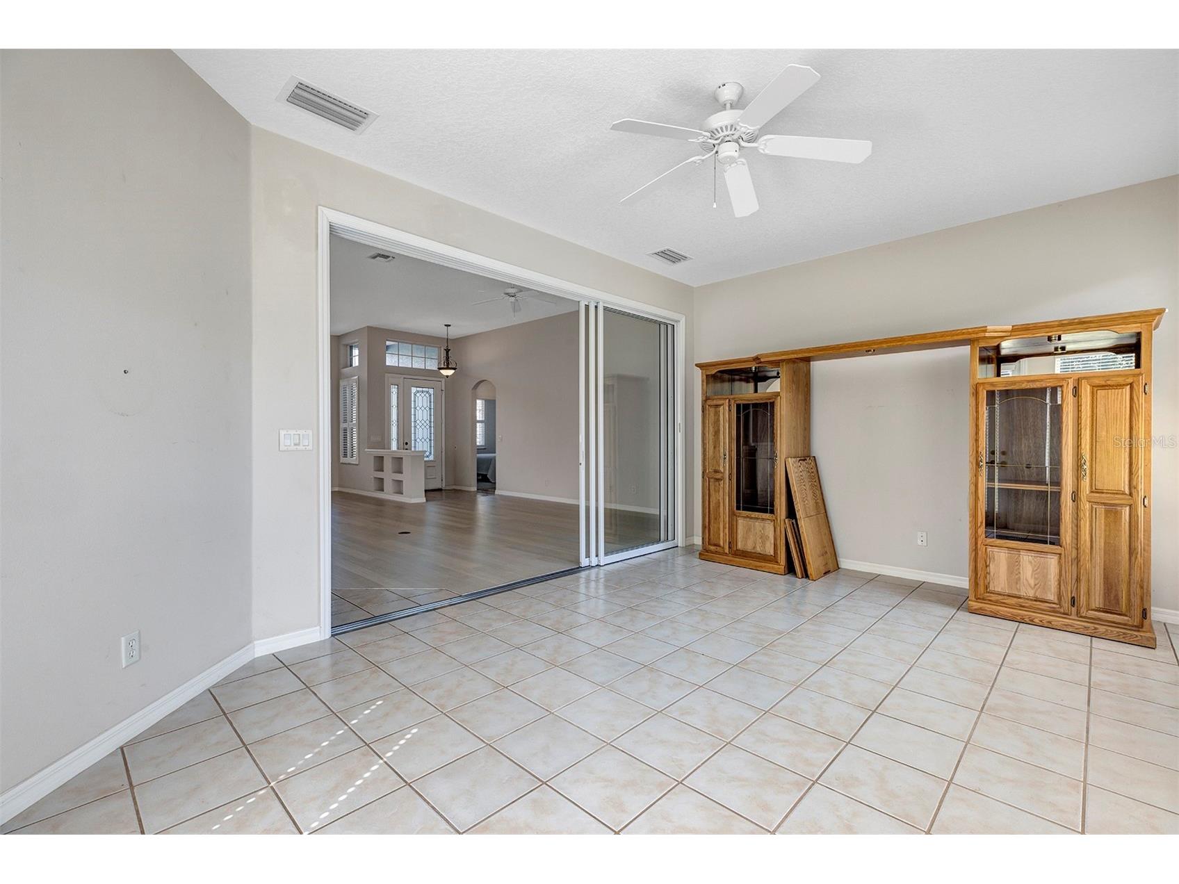 2880 Mediterranean Loop Tavares FL 32778 - HARRIS CHAIN OF LAKES V4949237 image12