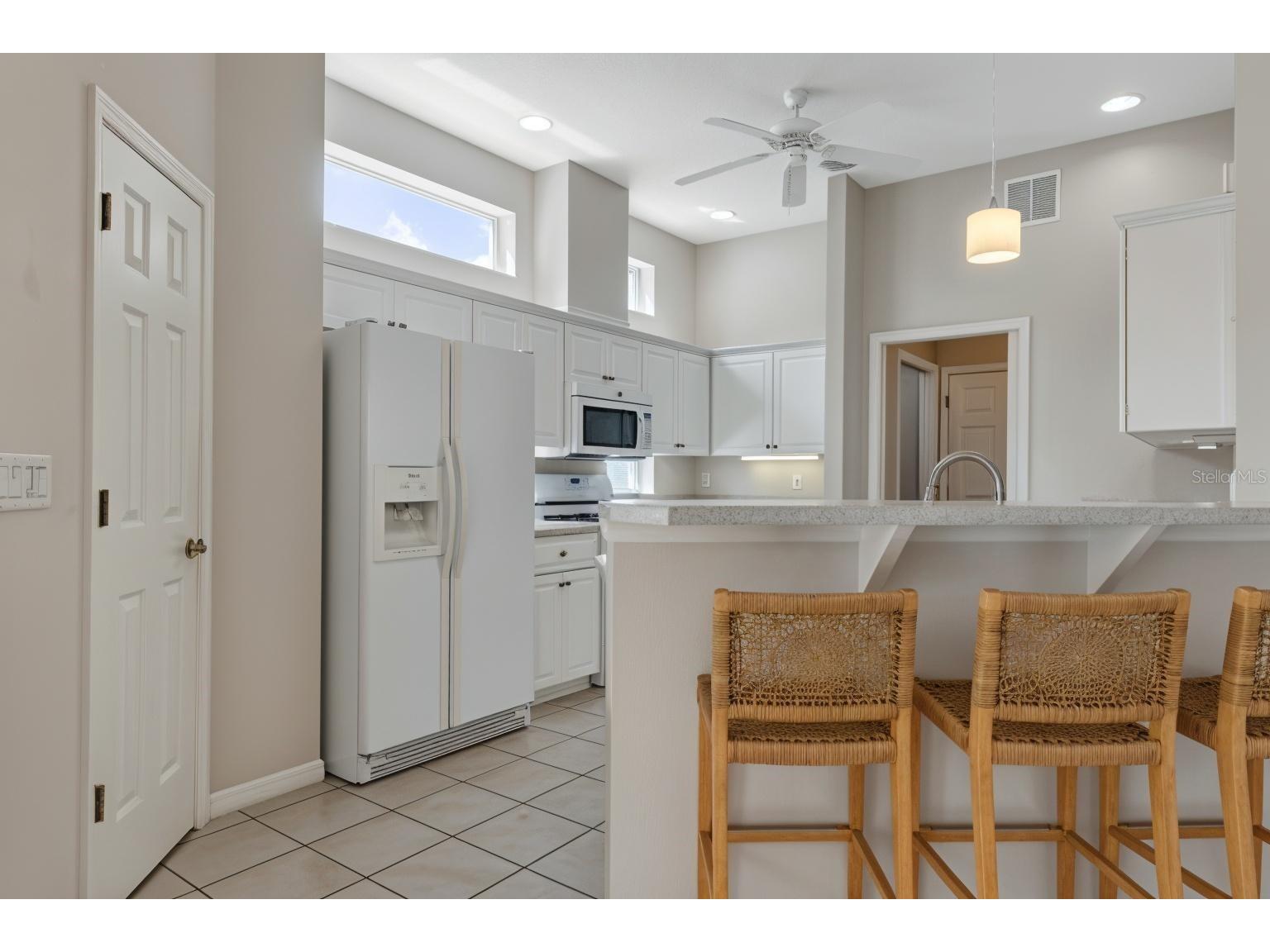 2880 Mediterranean Loop Tavares FL 32778 - HARRIS CHAIN OF LAKES V4949237 image18