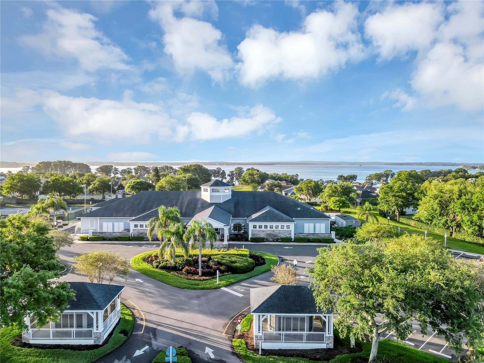 2880 Mediterranean Loop Tavares FL 32778 - HARRIS CHAIN OF LAKES V4949237 image38