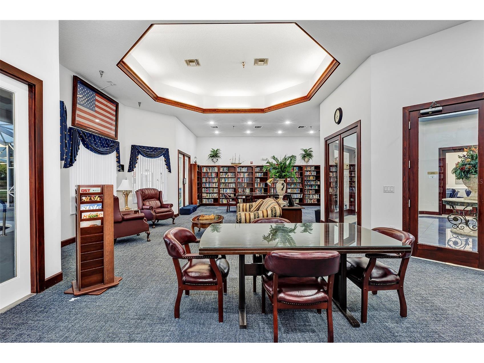 2880 Mediterranean Loop Tavares FL 32778 - HARRIS CHAIN OF LAKES V4949237 image46