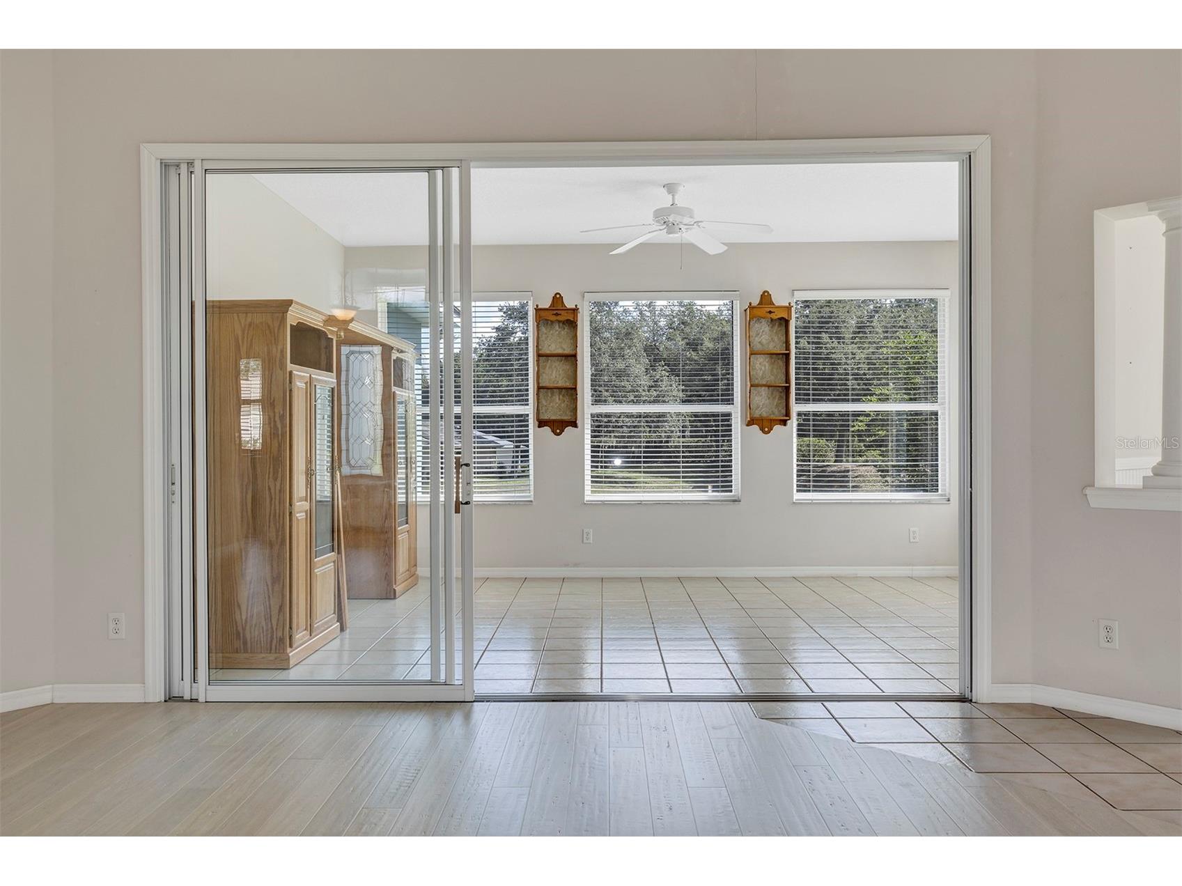 2880 Mediterranean Loop Tavares FL 32778 - HARRIS CHAIN OF LAKES V4949237 image8