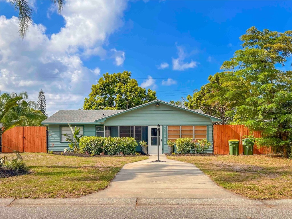 2880 Sequoia Lane Sarasota FL 34237 A4612365 image1