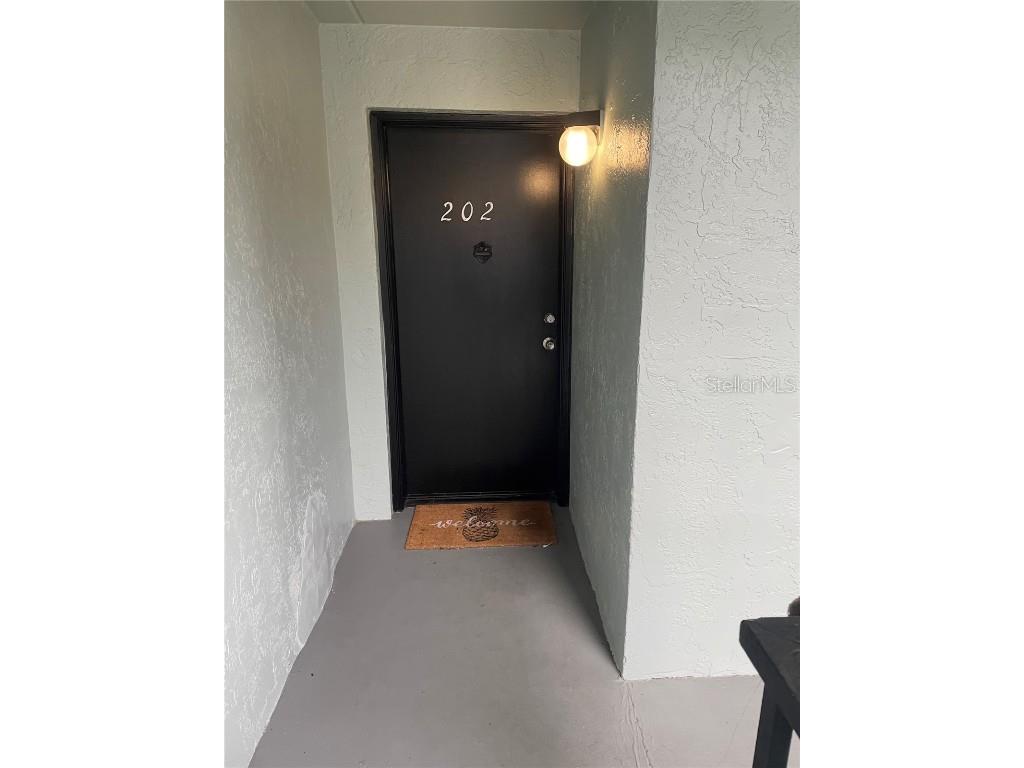 2880 Somerset Park Drive #202 Tampa FL 33613 T3345009 image1