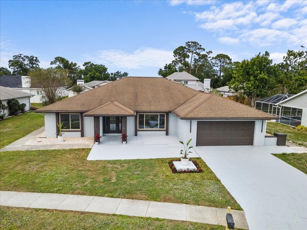 2881 48th Way E Bradenton FL 34203 A4648331 image1