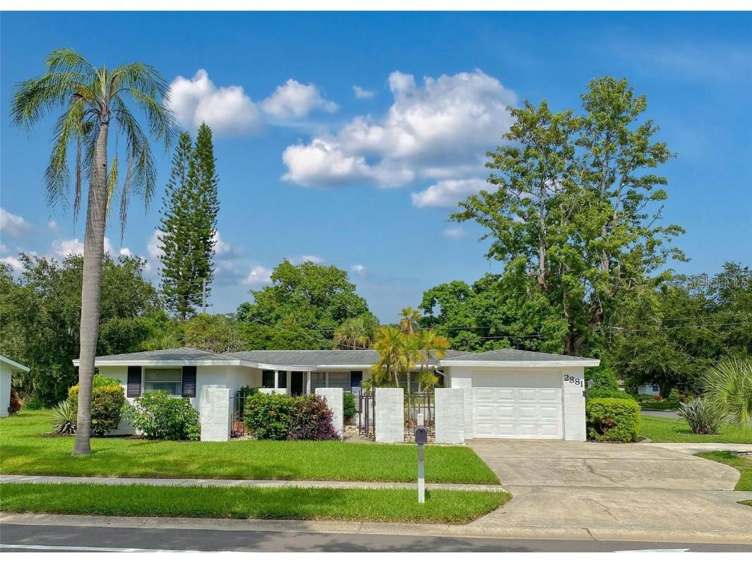 2881 Gulf Gate Drive Sarasota FL 34231 A4582096 image1
