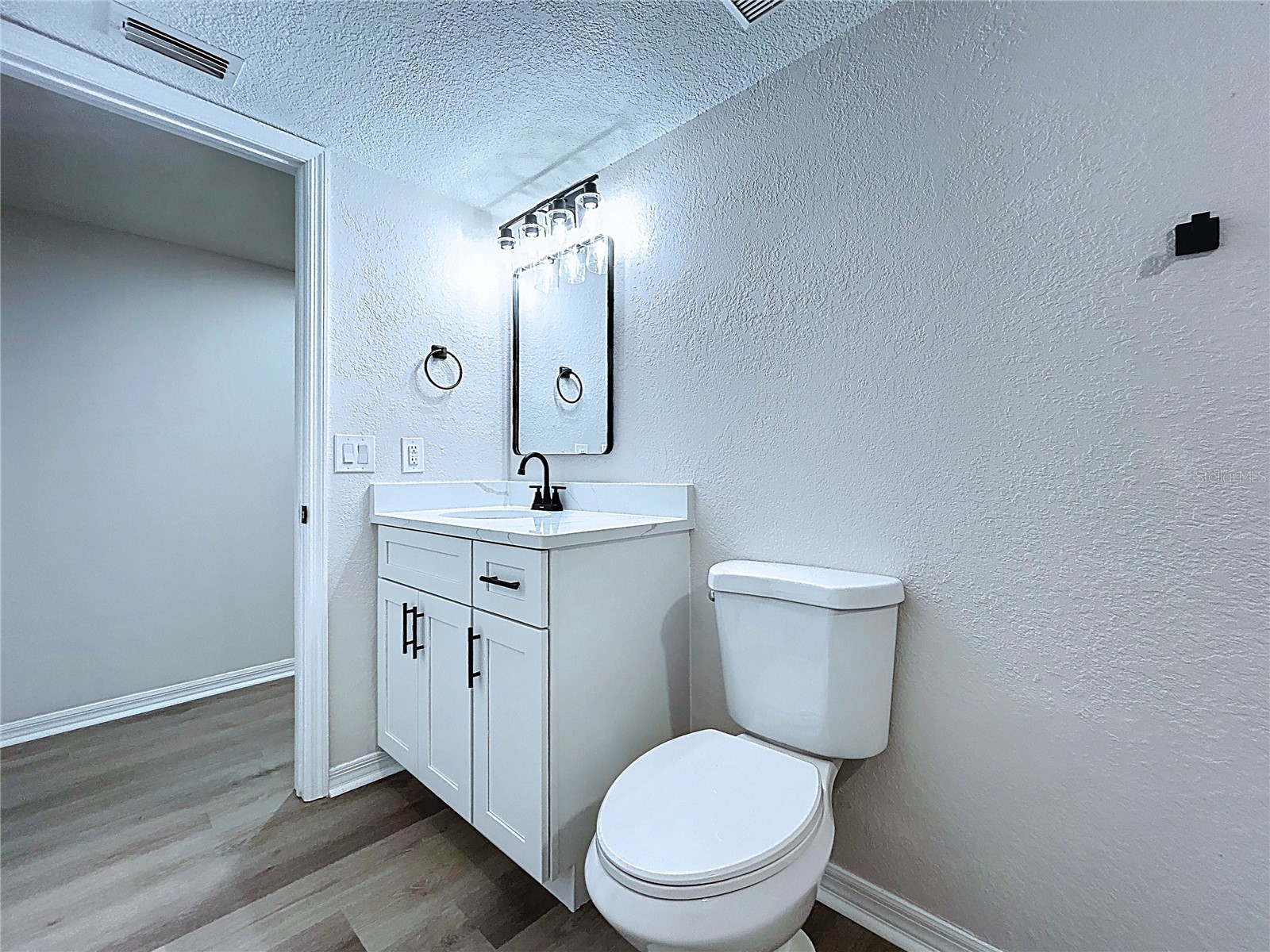 2881 Hammock Drive Plant City FL 33566 TB8485705 image64