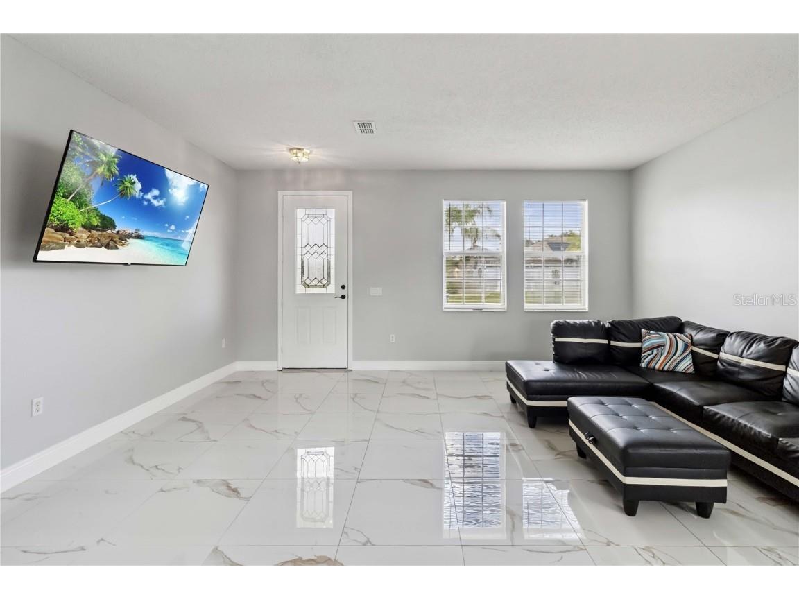 2881 Lyndscape Street Orlando FL 32833 O6330818 image3