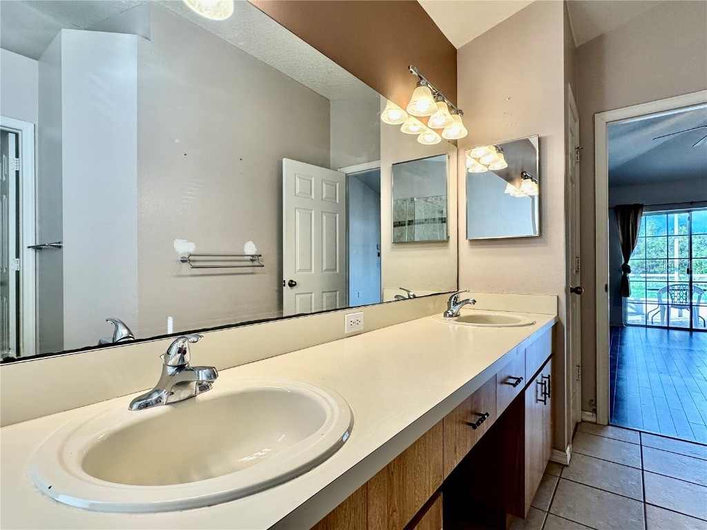 28820 Stormcloud Pass Wesley Chapel FL 33543 TB8453417 image25