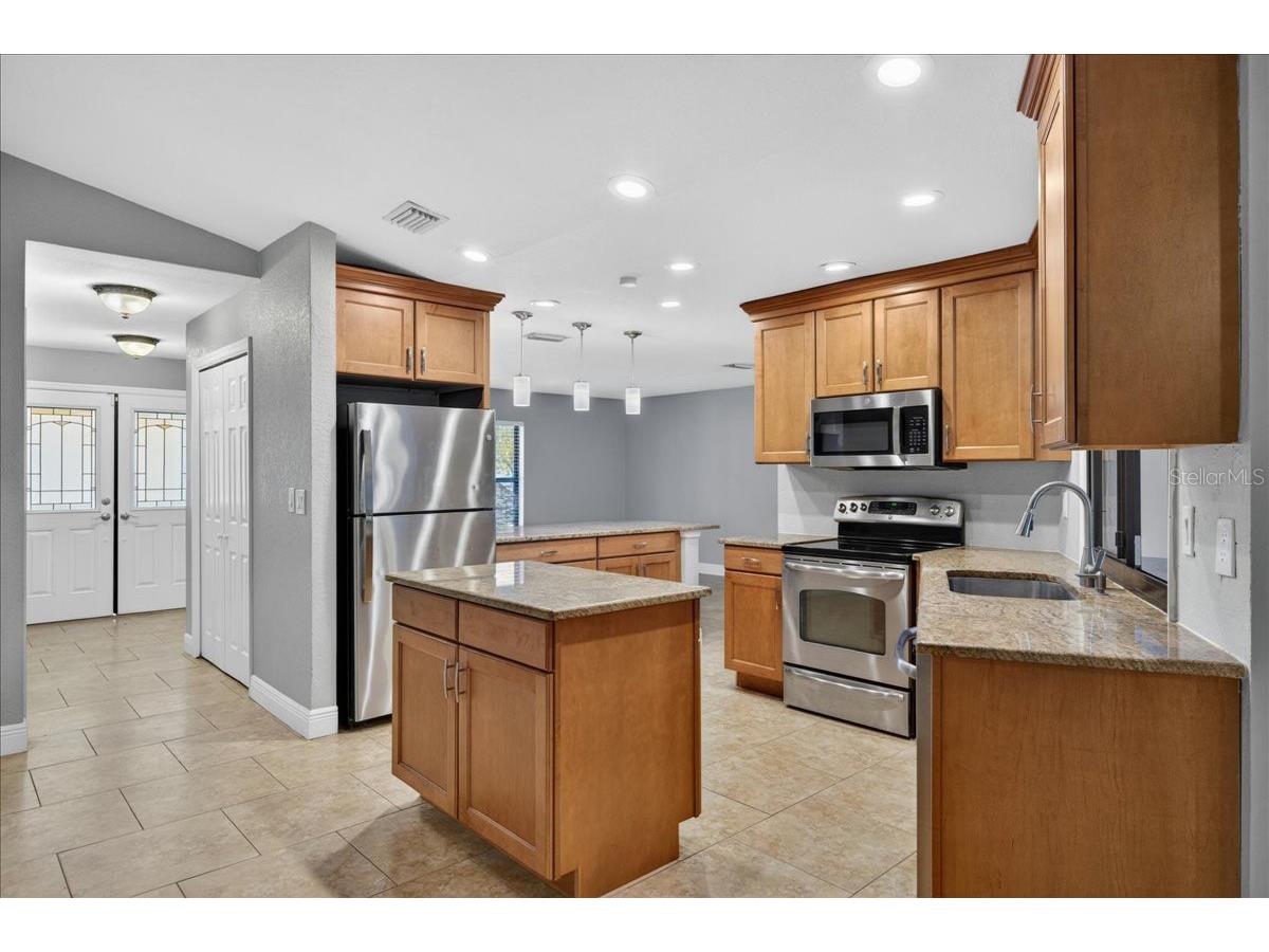 2883 Mandarin Place Palm Harbor FL 34684 TB8521394 image11