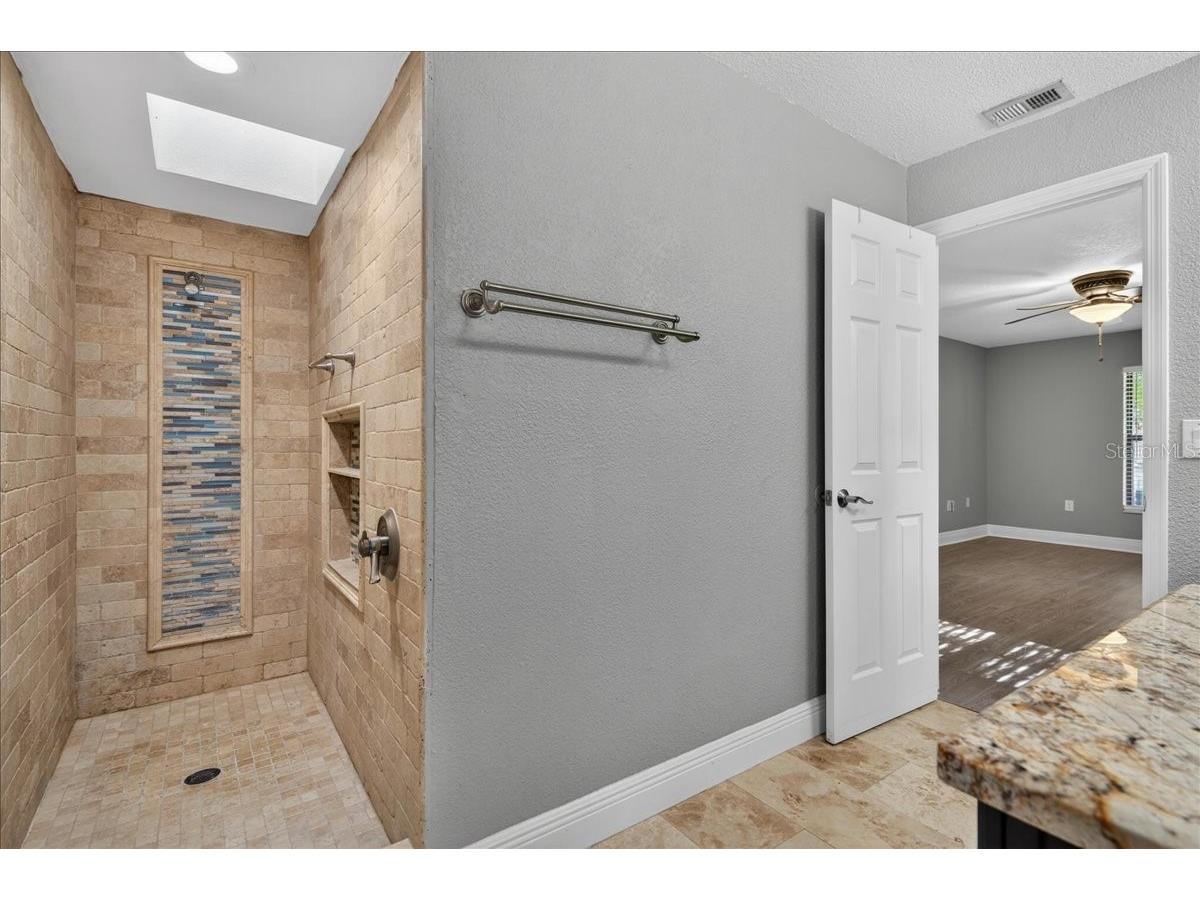 2883 Mandarin Place Palm Harbor FL 34684 TB8521394 image27