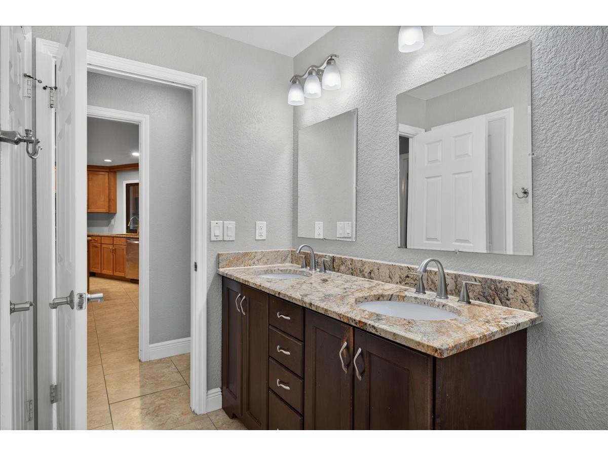 2883 Mandarin Place Palm Harbor FL 34684 TB8521394 image34