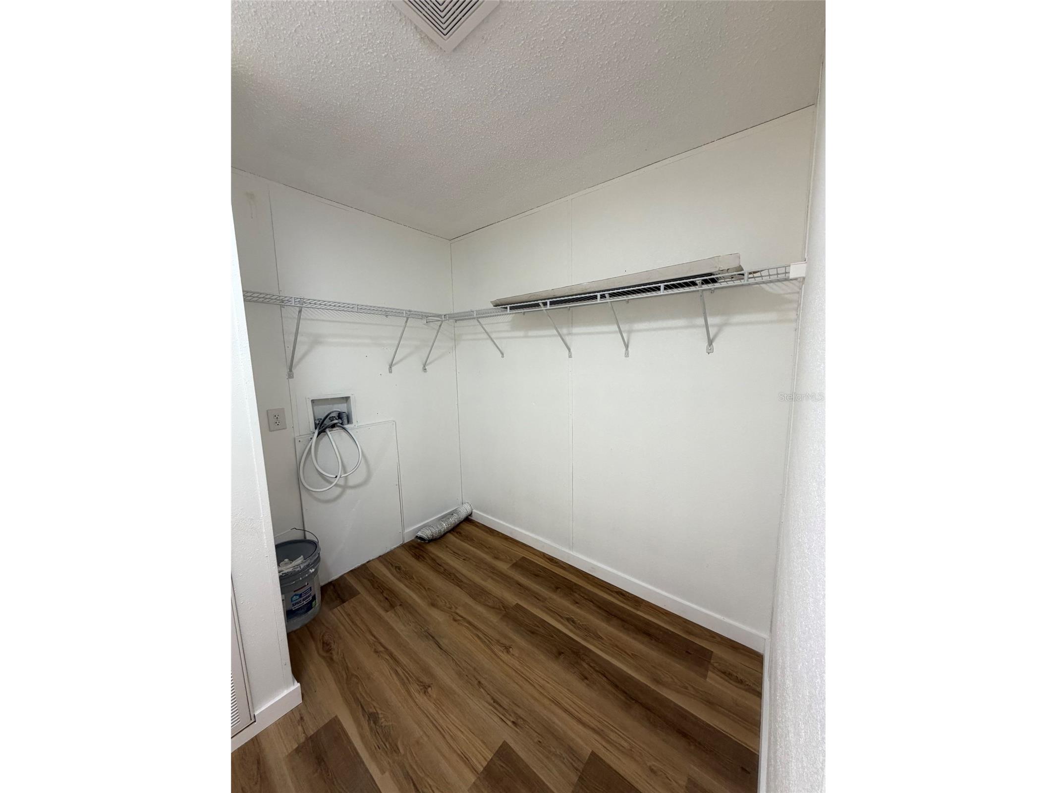 28834 Hubbard Street Leesburg FL 34748 TB8469694 image13