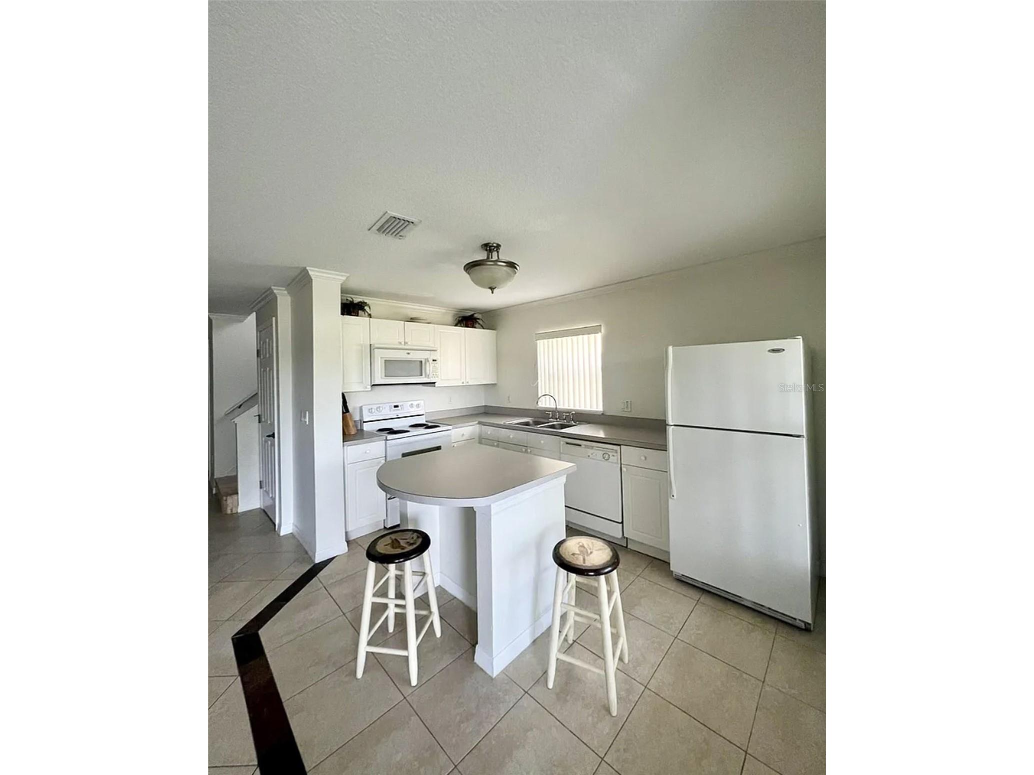 2884 Club Cortile Circle Kissimmee FL 34746 S5151199 image4