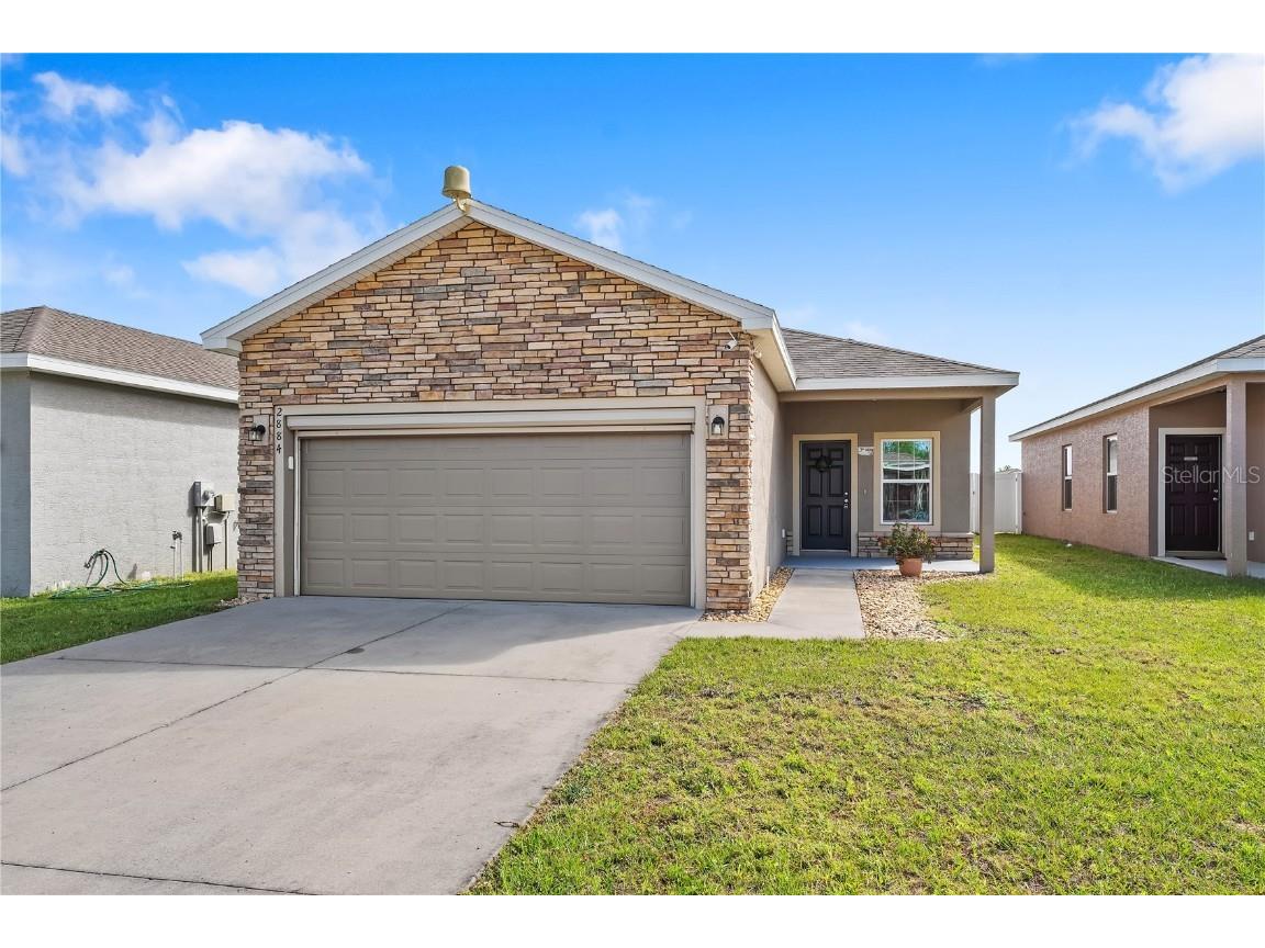 2884 Whispering Trails Drive Winter Haven FL 33884 O6185828 image1