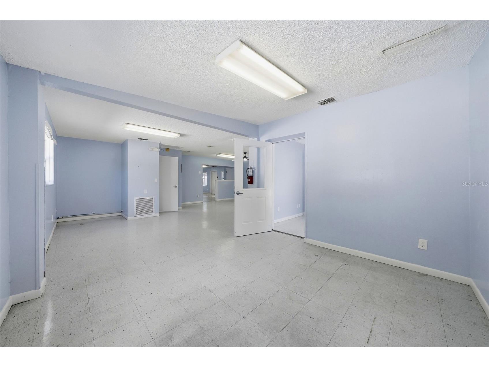 2886 Whitney Road Clearwater FL 33760 TB8513305 image27