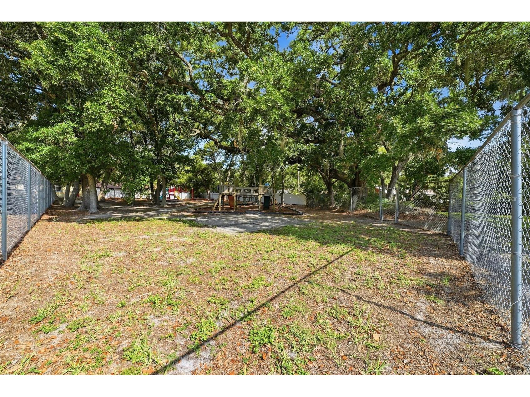 2886 Whitney Road Clearwater FL 33760 TB8513305 image36