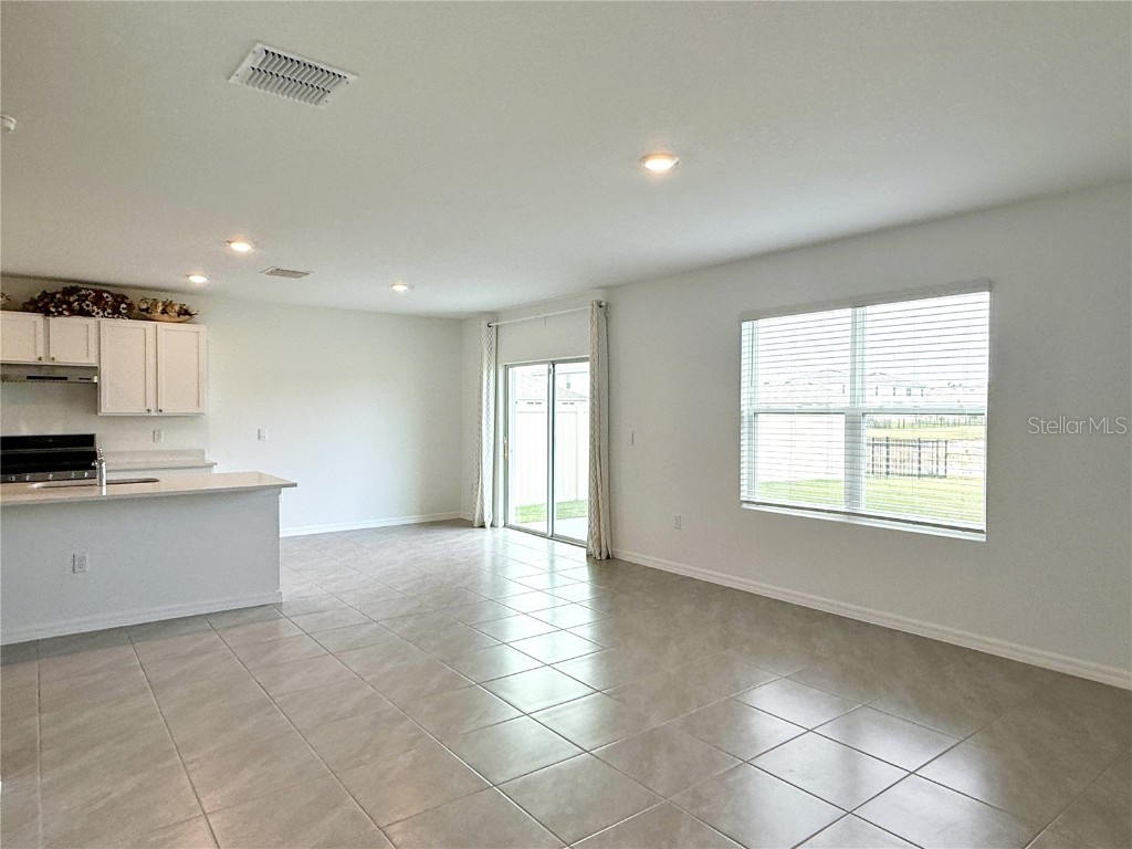 2887 Widewater Way Zephyrhills FL 33541 TB8442000 image8