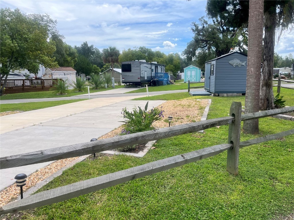 2888 NE 102nd Terrace Silver Springs FL 34488 - LAKE OCKLAWAHA O6229503 image2