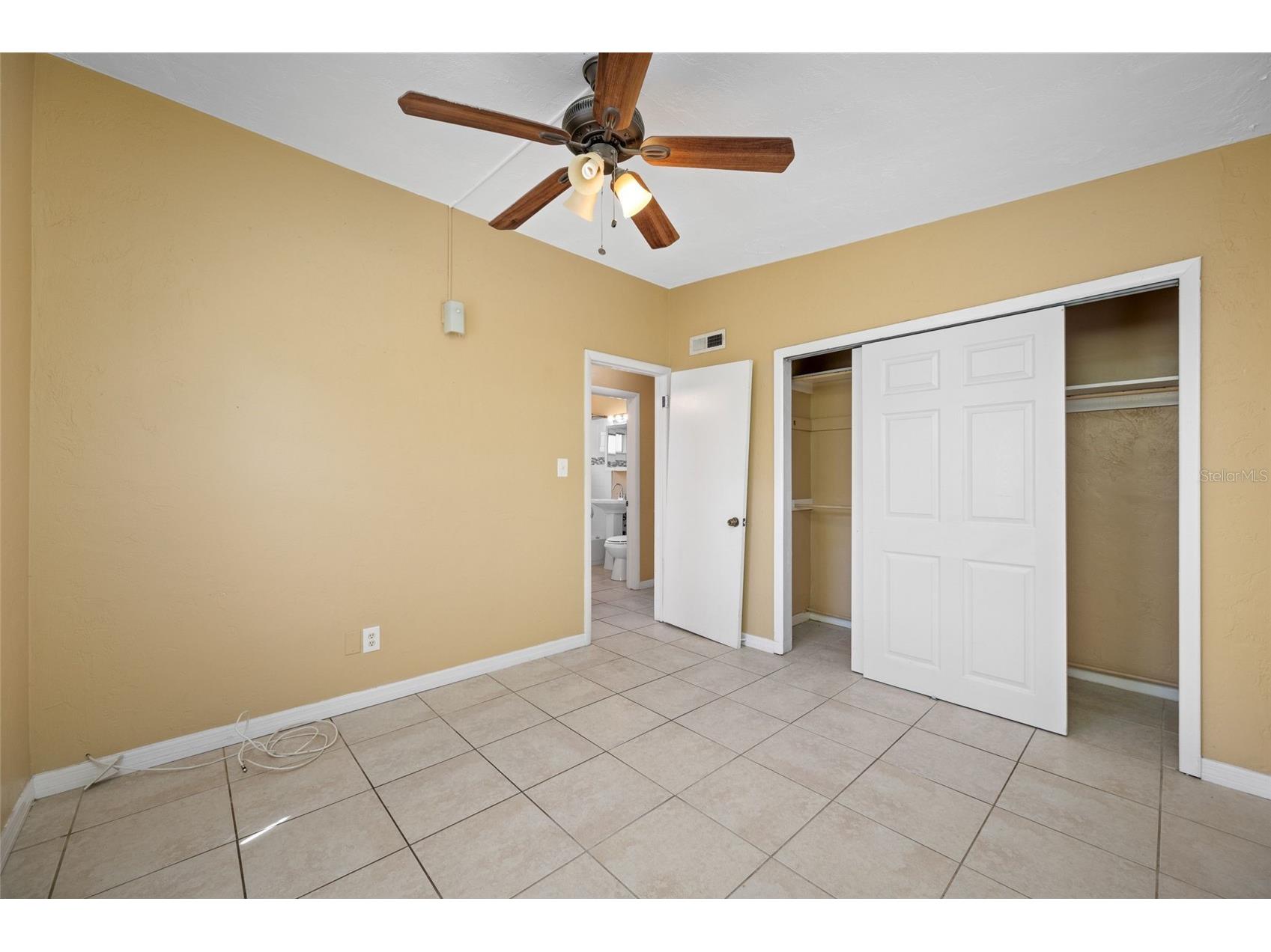 289 43rd Terrace SE Saint Petersburg FL 33705 TB8508893 image8