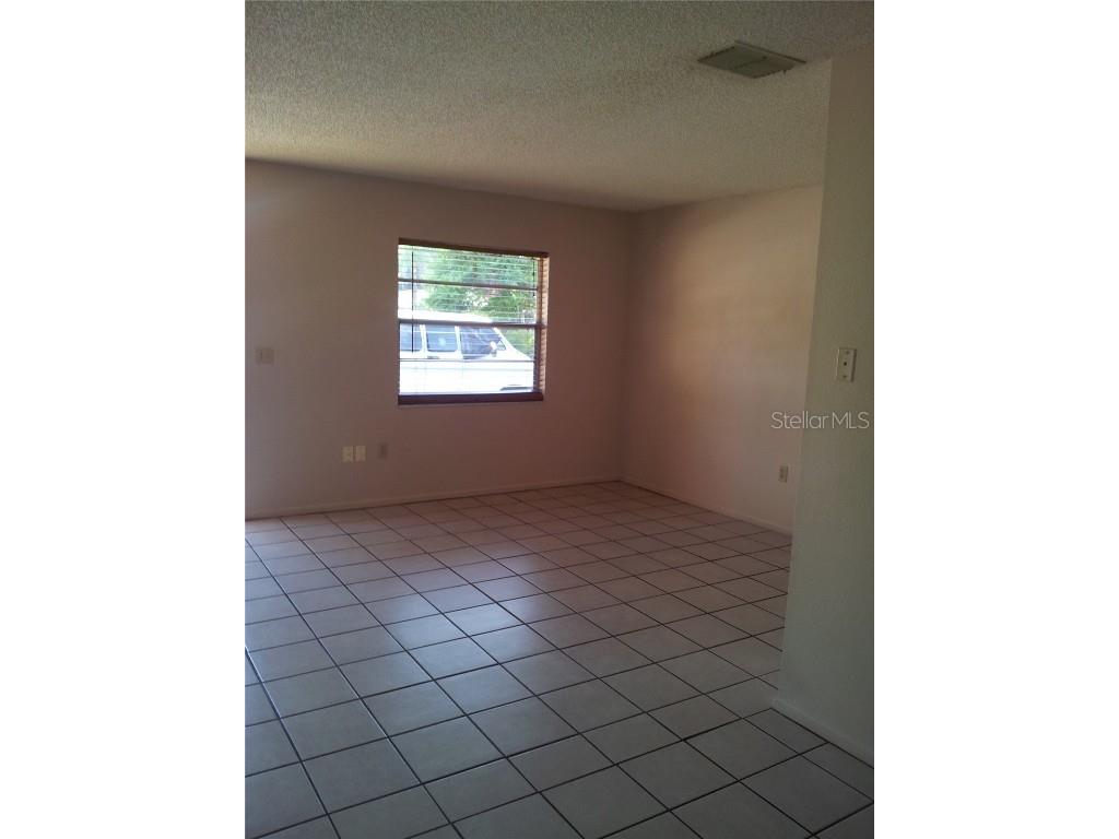 289-C Jeru Boulevard #289-C Tarpon Springs FL 34689 W7881496 image2