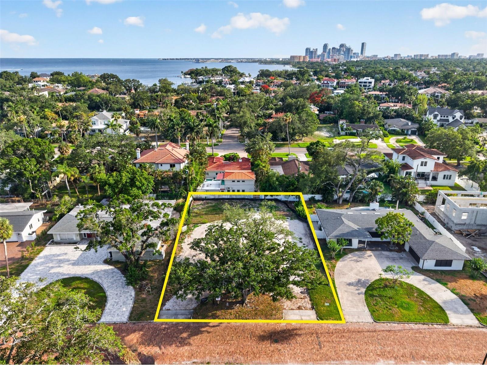 289 Rafael Boulevard NE Saint Petersburg FL 33704 TB8509901 image1
