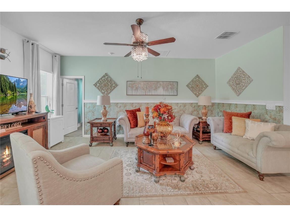 289 Siesta Vista Court Davenport FL 33896 TB8430565 image8