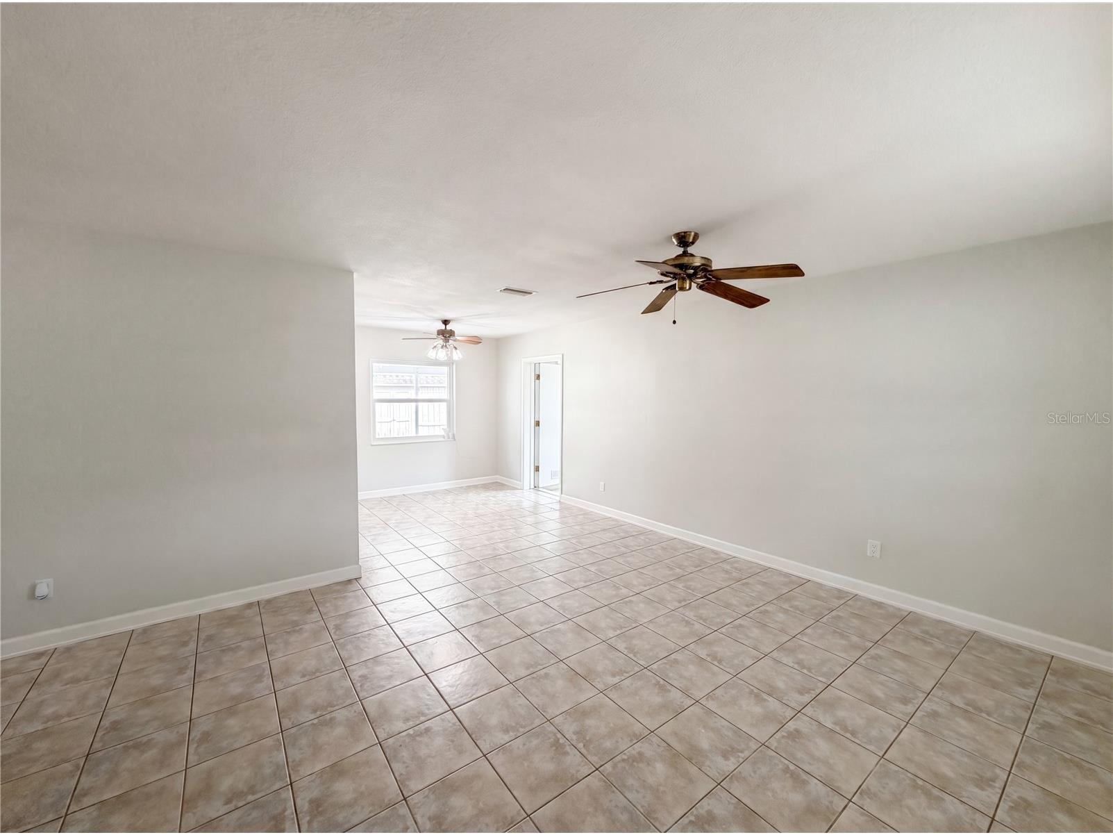2890 53rd Street N Saint Petersburg FL 33710 O6412254 image11