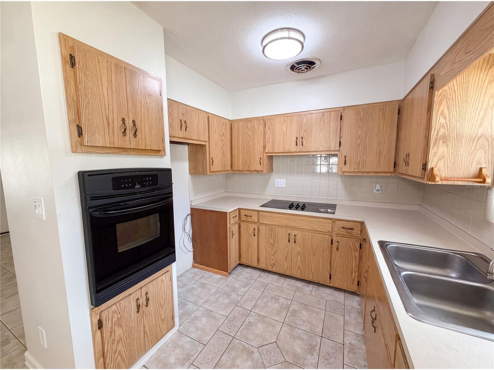 2890 53rd Street N Saint Petersburg FL 33710 O6412254 image13
