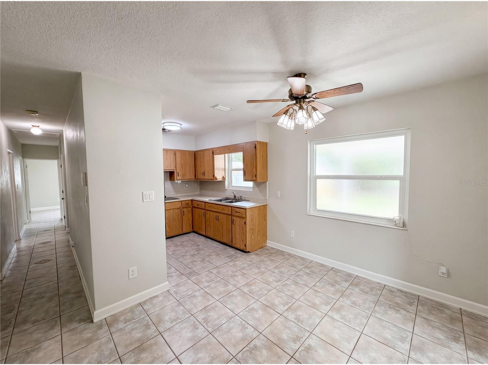 2890 53rd Street N Saint Petersburg FL 33710 O6412254 image17