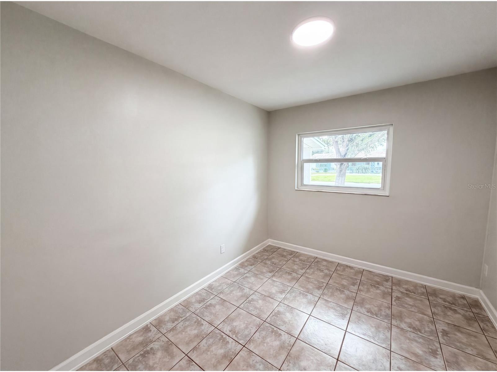 2890 53rd Street N Saint Petersburg FL 33710 O6412254 image23